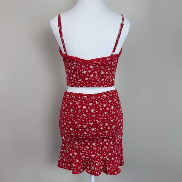 NWT Tiger Mist Red Floral Set - Picture 7 of 11